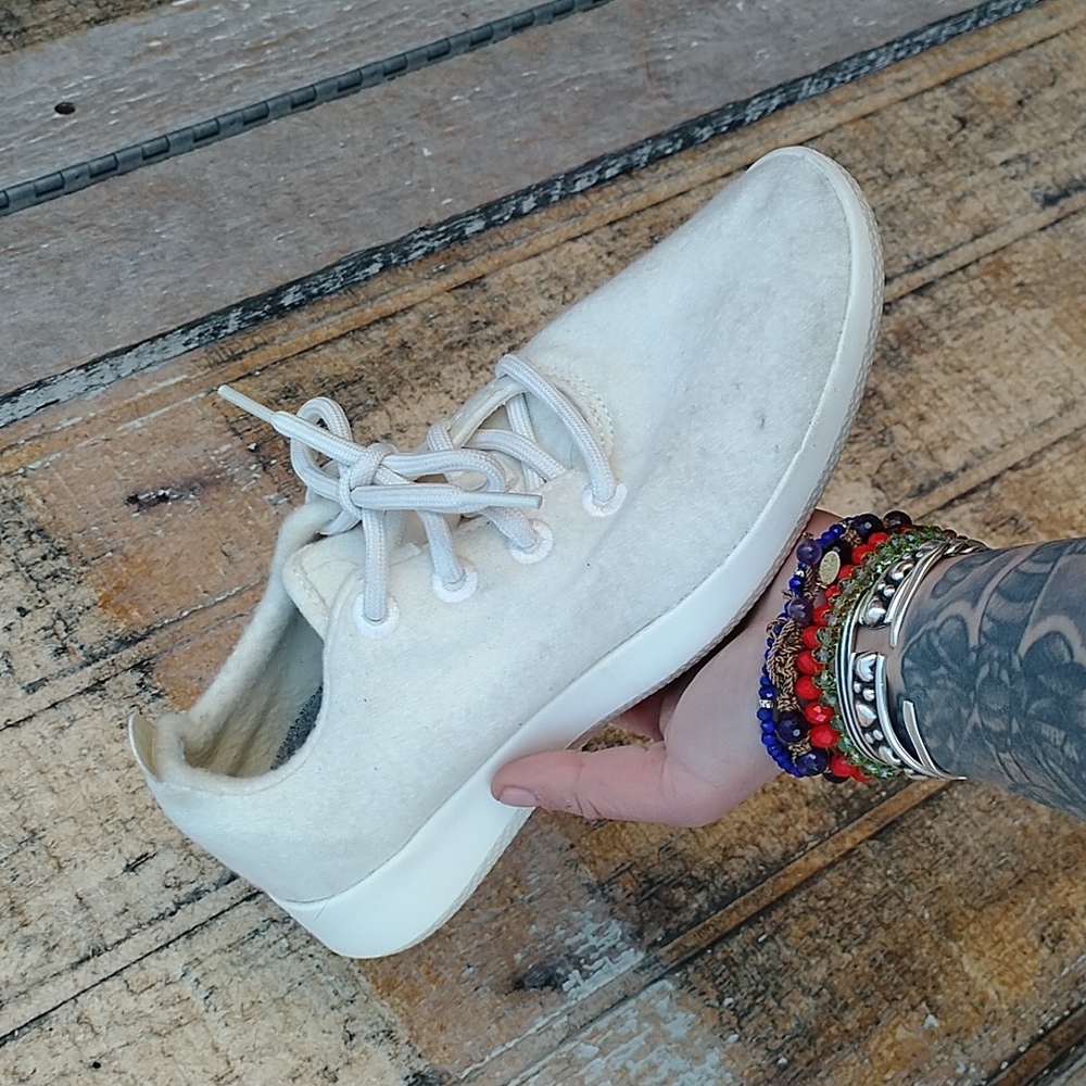 Allbirds wool runners white lace up casual sneakers women's 8